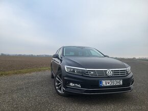 Volkswagen Passat Variant R-Line - 3