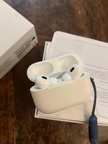 Air pods 2 - 3