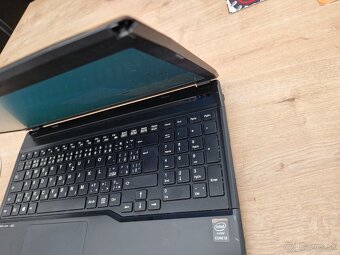 Fujitsu lifebook a544 - 3