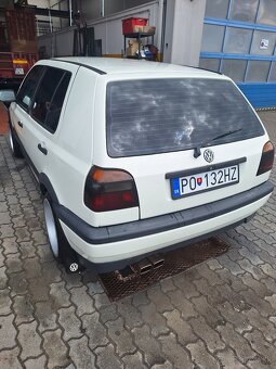 VW GOLF3 2.8 VR6 - 3