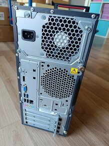 Lenovo ThinkCentre E73 - 3