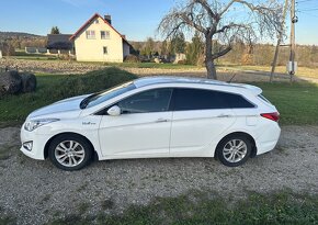 Hyundai I40 cw combi 1.7 CRDi 2011 rok 206000km NEPRIHLASENE - 3