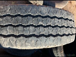 Predam zimné pneumatiky goodyear 215/75/R16C - 3