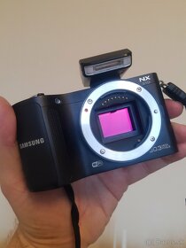 Samsung NX 210 - 3