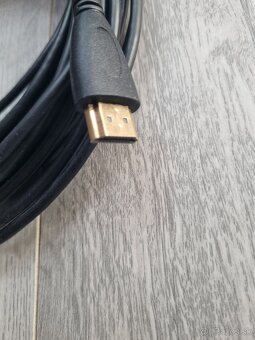 Predám HDMi - 3