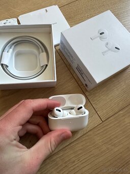 AirPods pro 2 - 3