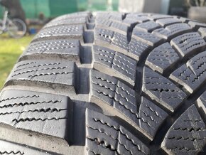 225/45 r17 zimne pneumatiky dunlop - 3