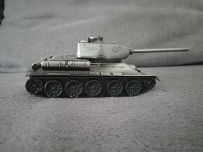 Model, kovový tank T-34(nový) - 3