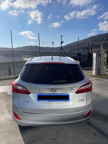 Hyundai i30 CW, 94 kW, 6-st. manuál - 3