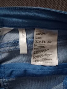 Dievčenské svetlomodré nohavice zn. H&M - 3