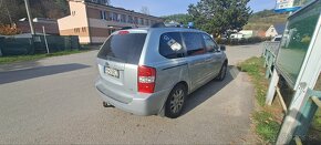 KIA CARNIVAL - 3