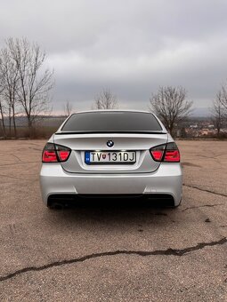 Bmw e90 320i - 3