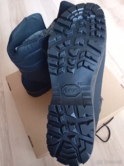 Predám  kanady  GORETEX - 3