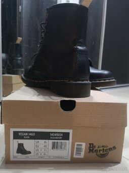 Dr. Martens Vegan - 3