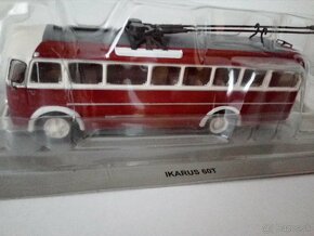 Predám modely autobusu a trolejbusu Ikarus 1:72. - 3