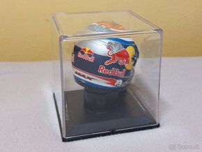 Predám Max Verstappen 2015 Toro Rosso F1 mini prilba 1:4 - 3