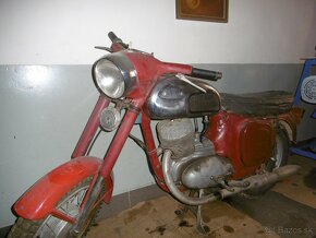 Jawa 250 - 3