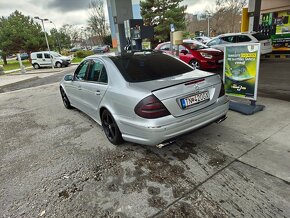 Mercedes e270 - 3