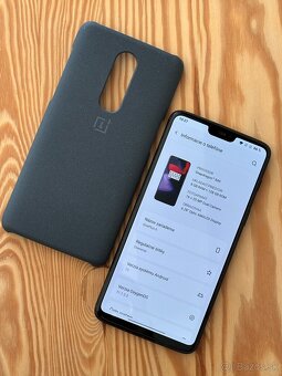 OnePlus 6 – 8GB RAM / 128GB, Midnight Black - 3