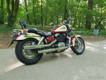 Honda Shadow VT1100 - 3