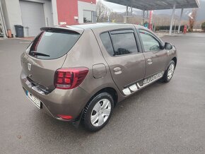 Dacia Sandero - 3