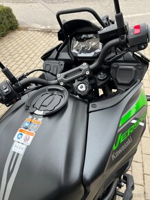 Kawasaki Versys 650 2024 s doplnkami - 3