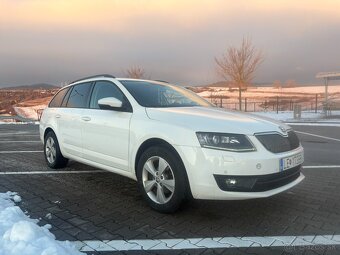 Škoda Octavia Combi 1,6TDi   Bi-Xenóny + Led denné - 3