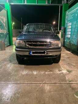 Ford Explorer U2 4.0 V6 benzín LPG 4x4 152kW - 3