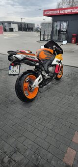 Honda CBR1000RR Fireblade - 3