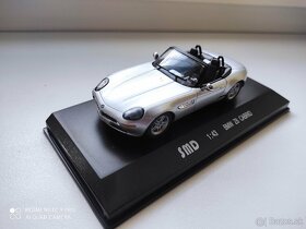 BMW Z8 Cabrio 1/43 - 3