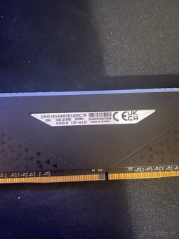 Predám 2x8gb DDR4 ram (nie je to kit) - 3