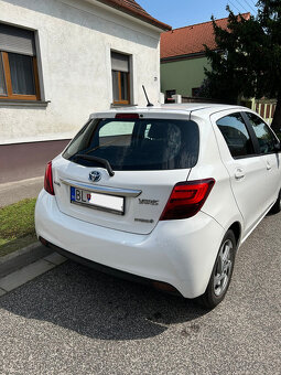 Toyota Yaris 1.5 Hybrid, automat - 3