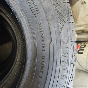 215/70 r15c Continental - 3