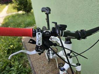 Celoodpružený horský bicykel - 3