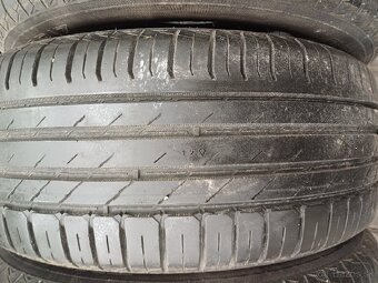 235/55R17 Nokian letné - 3