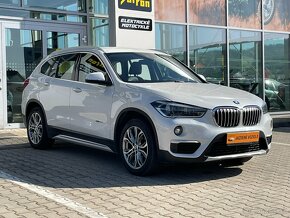 BMW X1 xDrive 20i X Line A/T  1. Majiteľ - 3