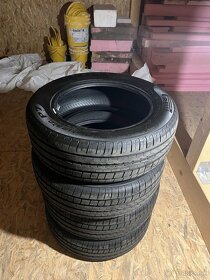 Pirelli Cinturato P7 96V 205/60/r16 - 3