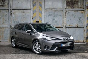 Toyota Avensis Combi 2.0 D-4D - 3