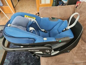 Predam autosedacku maxi-cosi pebble 360 + isofix - 3