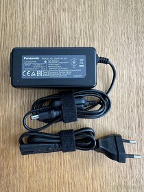 Panasonic DMW-DCC12GU a DMW-AC10 AC adaptér - 3