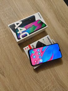 Samsung Galaxy A40 /4/64GB Dobrý stav - 3