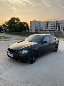 BMW e90 320i - 3