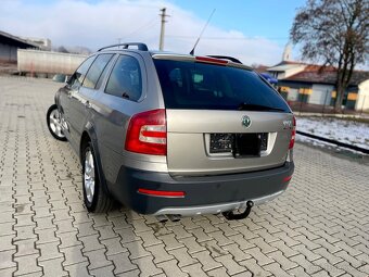 Skoda Octavia Scout 2.0 TDI - 3