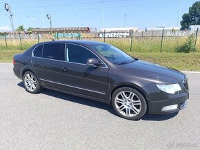 Škoda Superb 2.0tdi 125kw DSG - 3