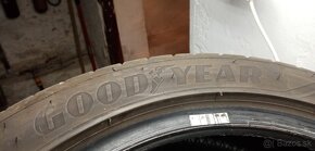 Predám letné pneumatiky Goodyear Eagle F1 (245/40R18) 4 kusy - 3