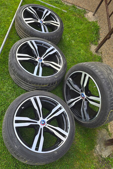 R20 originál BMW style 648M, G30-31-32 a G11-12 +pneu NOKIAN - 3