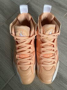 Jordan Jumpman Two Trey arctic orange - 3