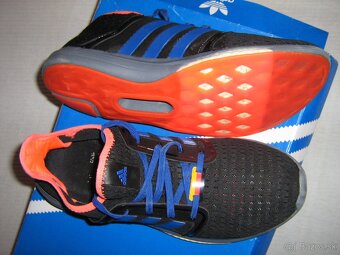 ADIDAS MEDIUM FIT vel. 42 2/3 - 3