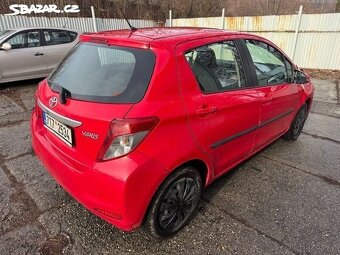 TOYOTA YARIS 1,0 51KW,ROK 11/2011,NAJ 150TKM,KLIMA,DOHODA - 3