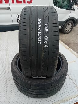 2x 255/35R19 Letné pneumatiky Bridgestone RFT - 3